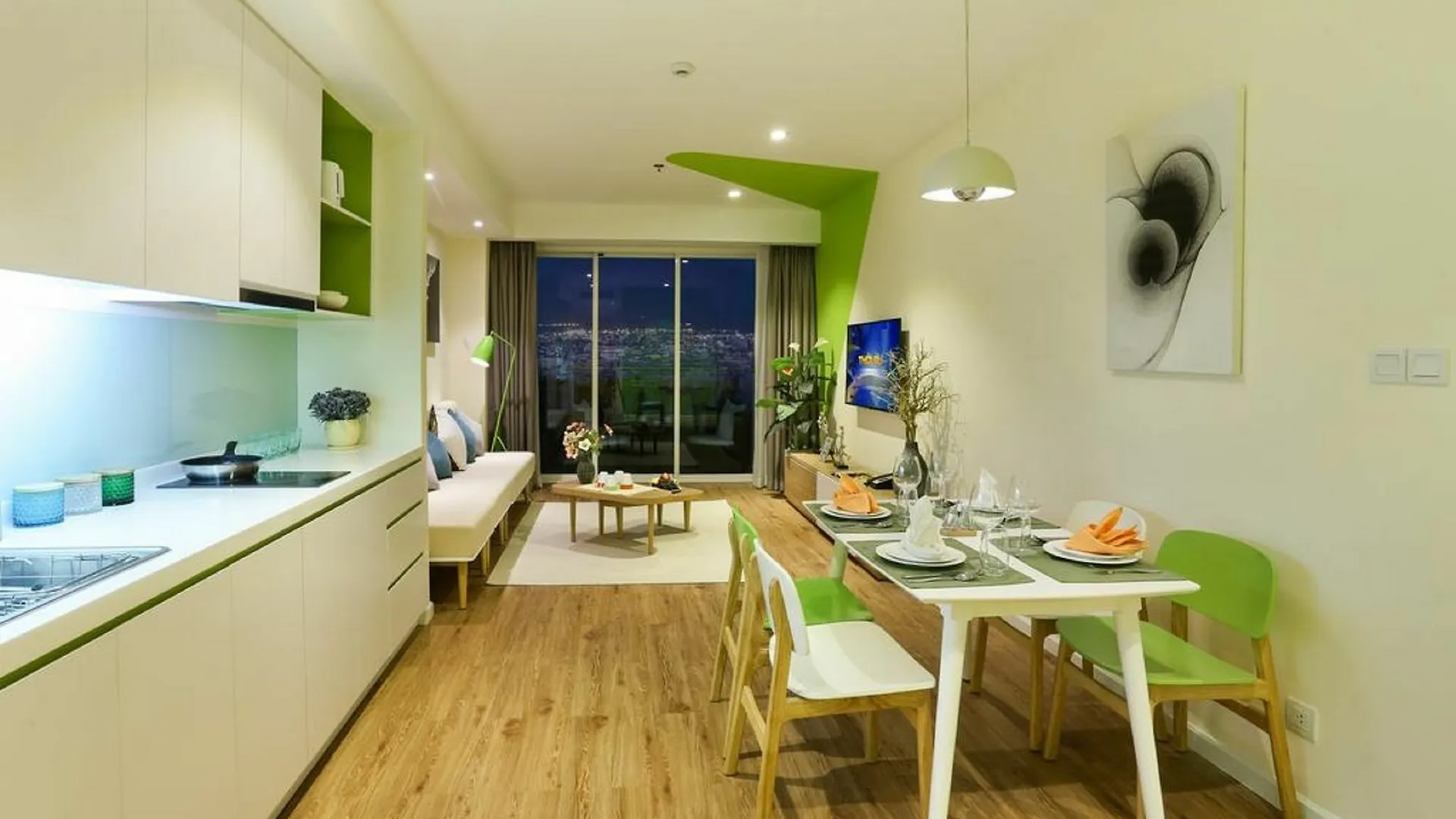 Atlantica Balcony Ocean View Serviced Apartment Nha Trang
